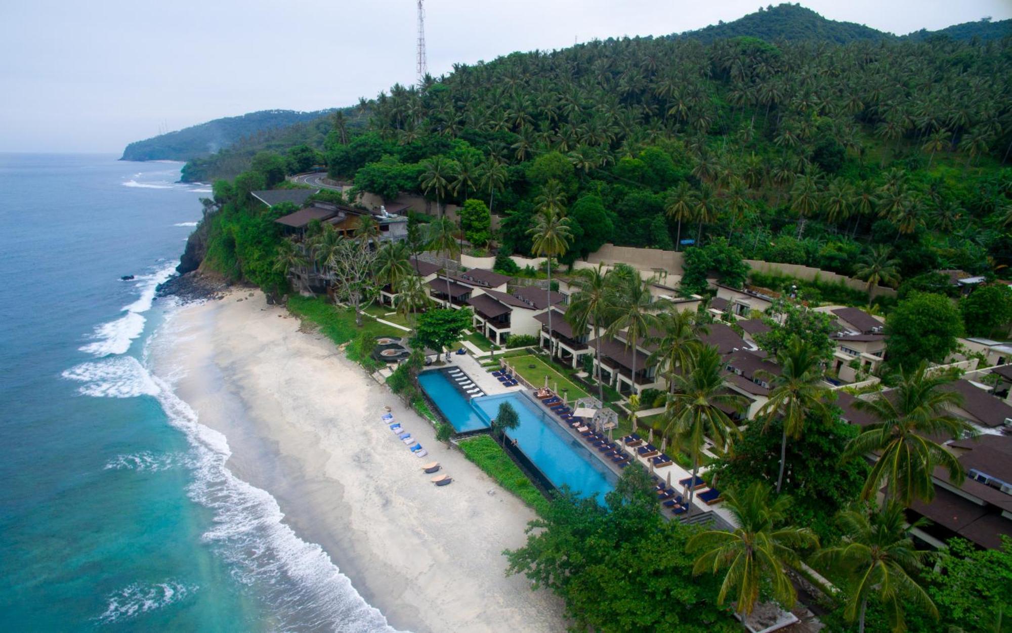 กาตามารัน โฮเต็ล แอนด์ รีสอร์ต Hotel เซงกีกี ภายนอก รูปภาพ Aerial view of the resort